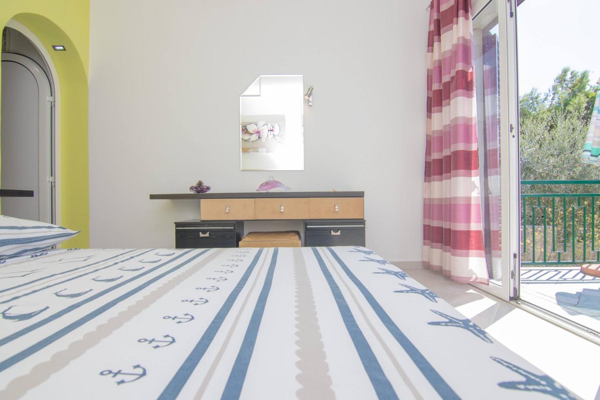 Apartment Kirby Krk Town Exterior foto